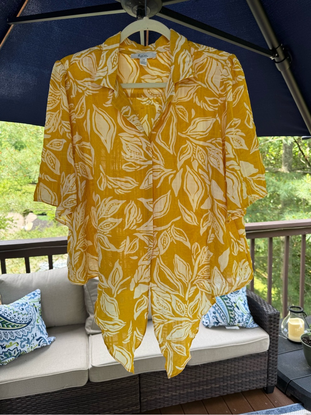 Yellow/White summer blouse